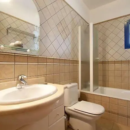 Playa Blanca Sleeps 6 Pool Wifi プラヤ・ブランカ